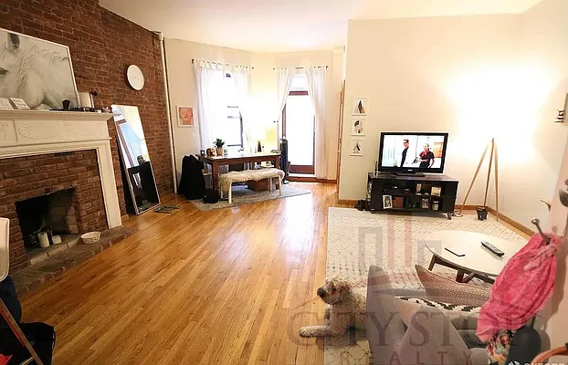 Rented by City Stop Realty | media 1