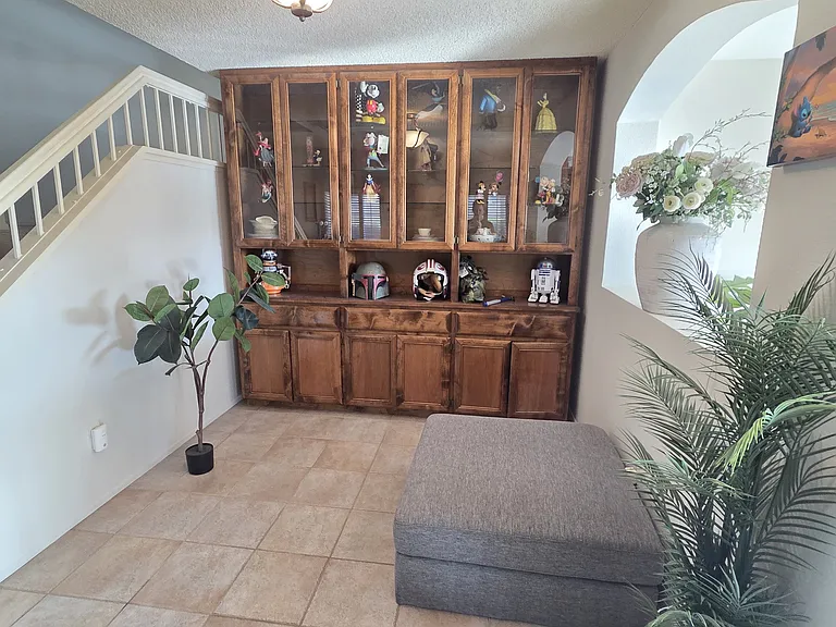 740 Edgewater Dr — Photo 9