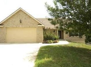 1823 S Ann Ct, Independence, MO 64057