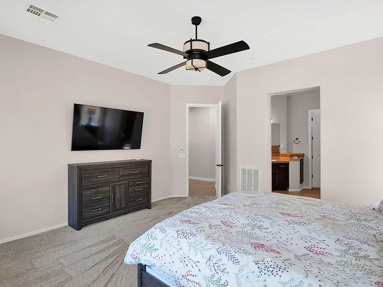 12981 W Yellow Bird Ln — Photo 32