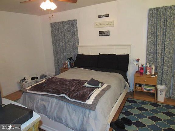 2nd image of 124 N Duke Dr