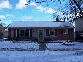 1st image of 8222 Carrousel Blvd
