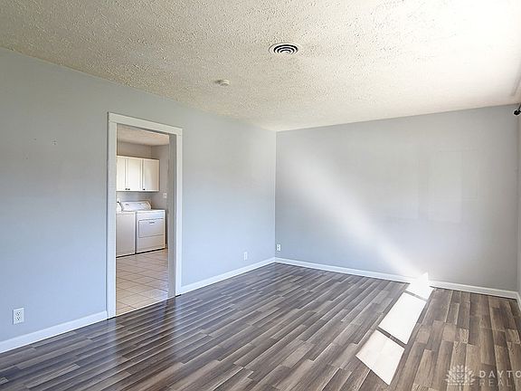 4th image of 2609 Galewood St