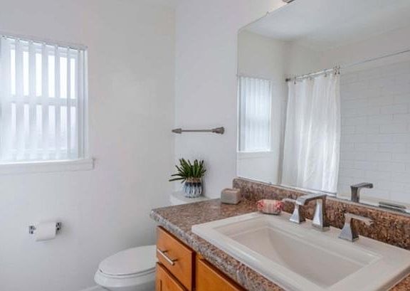 4th image of 4753 Walden Cir