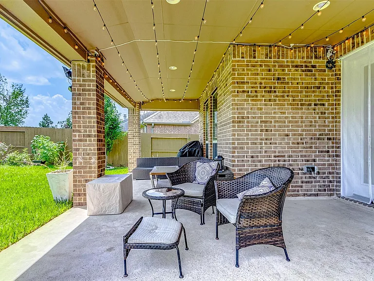 16214 Canova Hill Ln — Photo 38