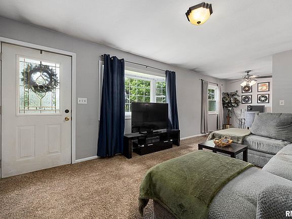 5th image of 507 W Williams St