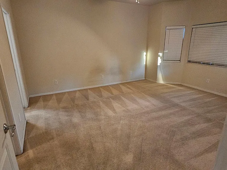 42701 W Martie Lynn Rd — Photo 11