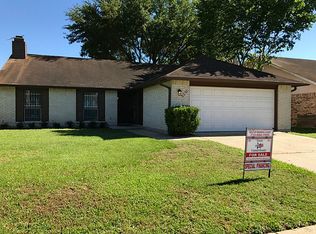 5531 Fair Forest Dr, Houston, TX 77088