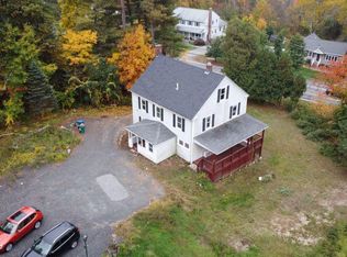 340 Concord Rd, Bedford, MA 01821