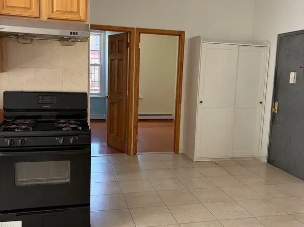 (undisclosed Address), Brooklyn, NY 11229