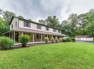 24 Leeland Rd, Edgewater, MD 21037