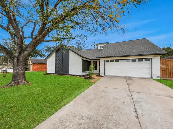 718 Land Grant Dr, Richmond, TX 77406