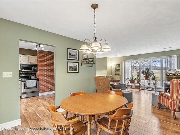 3rd image of 3729 Pepperkorn Dr