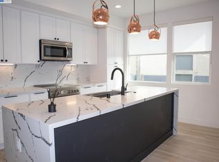 1317 Pullman Way, Oakland, CA 94607