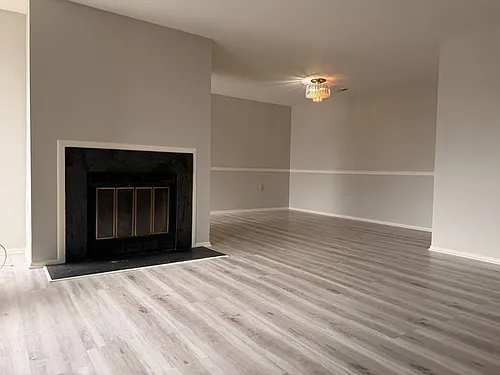 18050 Chalet Dr Photo 1