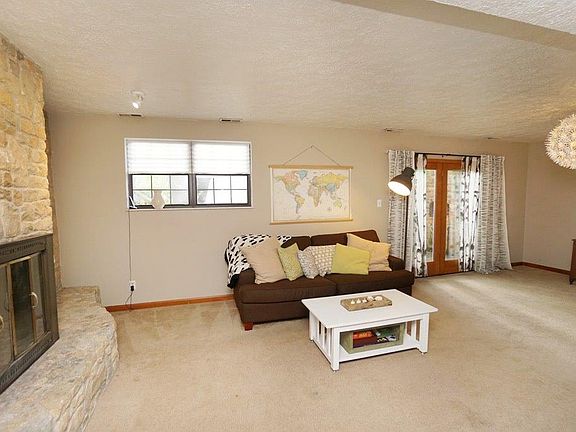 2nd image of 6490 Wooden Shoe Dr