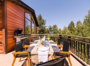 14611 Alder Creek Rd, Truckee, CA 96161