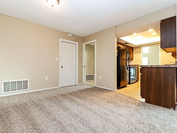 4th image of 2573 59th Ave S