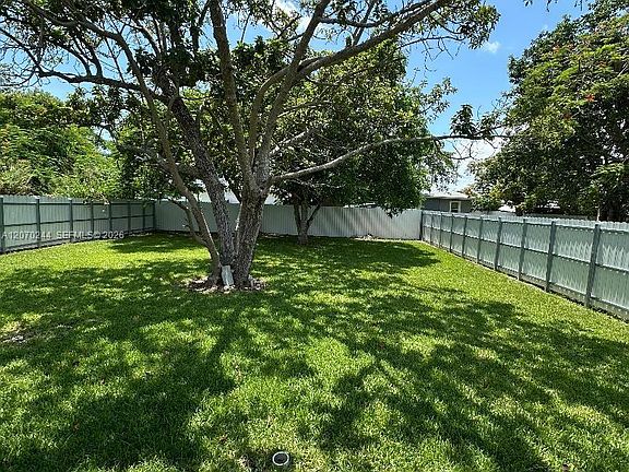 5th image of 12230 SW 219th St