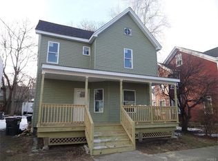 60 Valley Ave, Walden, NY