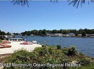 0 Dolphin Ct, Forked River, NJ 08731