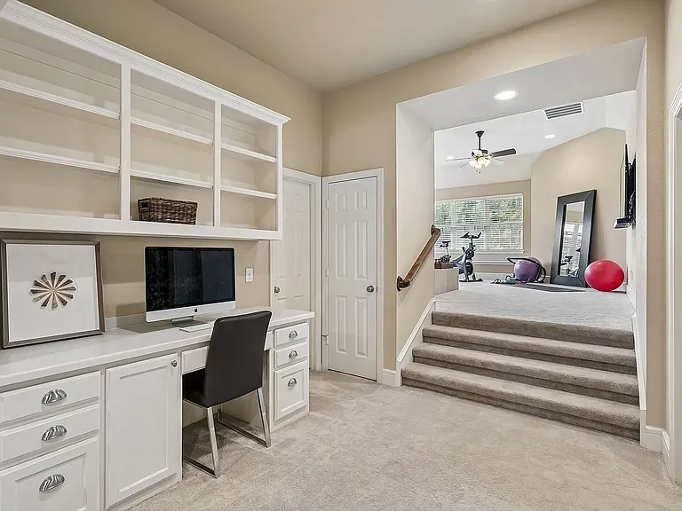 9004 Cypress Creek Rd — Photo 28