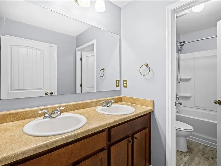 407 Aviary Ln — Photo 44