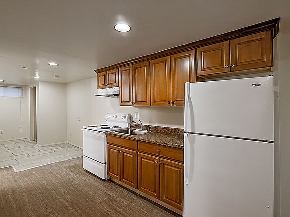 2nd image of 4713 Brooklyn Ave NE #10478772