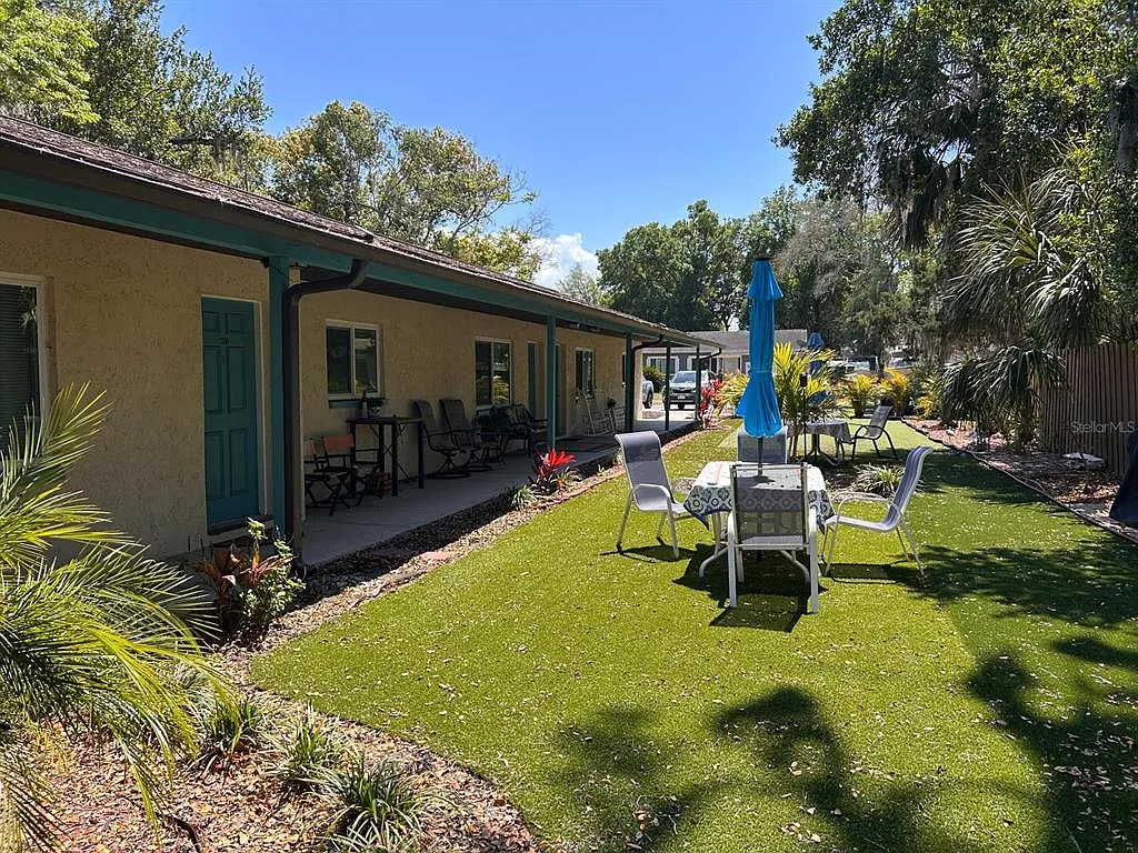 2 bed, 1.0 bath, 792 sqft, $1,850 — Photo 1