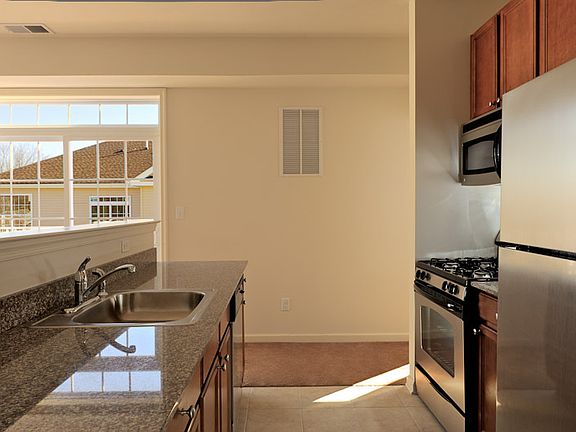 2nd image of 21 Lasatta Ave #A9d62e3f1