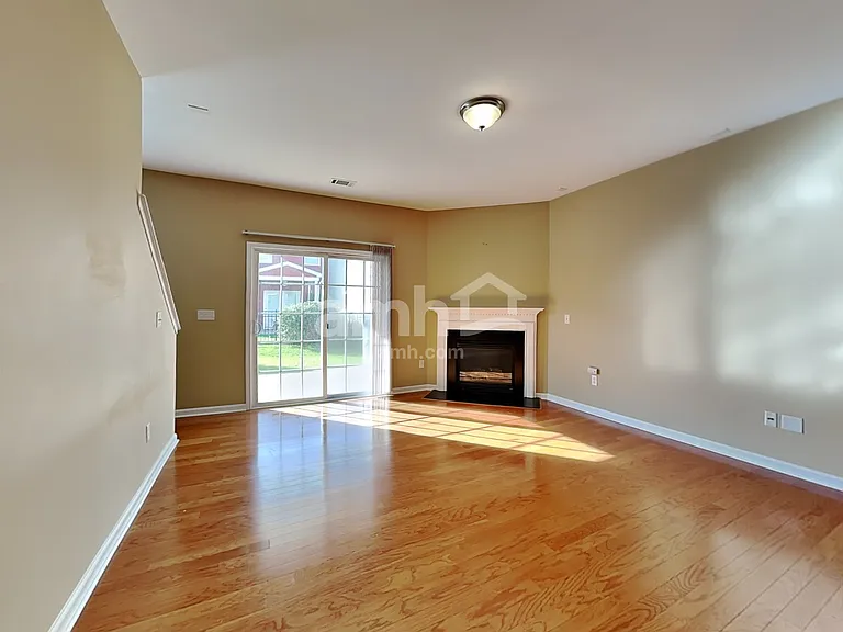 113 Pin Oak Ct — Photo 5