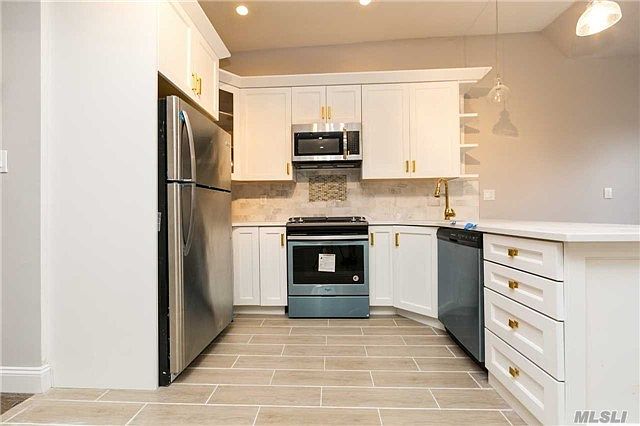 1st image of 1624 Nelson Ave