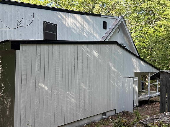 3rd image of 20 Whiting Road