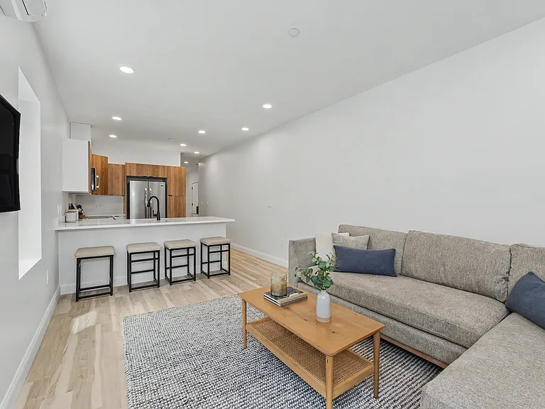 71 Portland St #101 — Photo 1