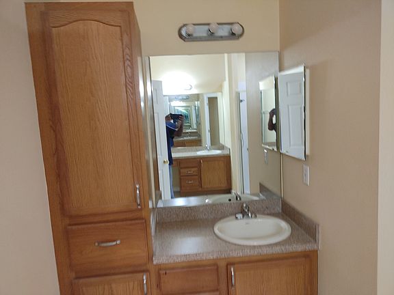 One side of Master Bath