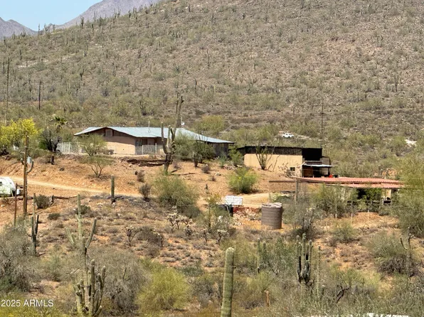 42213 N 3RD Street, Phoenix, AZ 85086