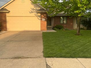 7741 SW 28th St, Topeka, KS 66614