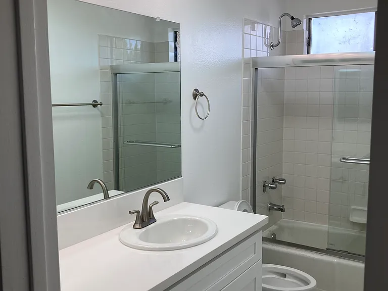 2600 Virginia Ave — Photo 11