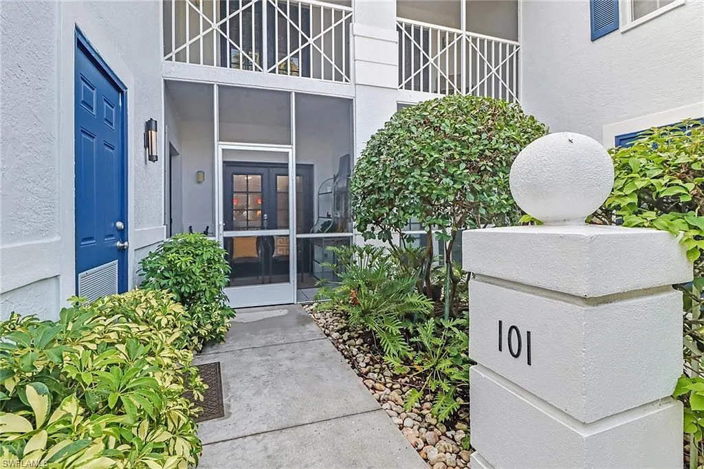 2 bed, 2.0 bath, 1527 sqft, $8,500 — Photo 2