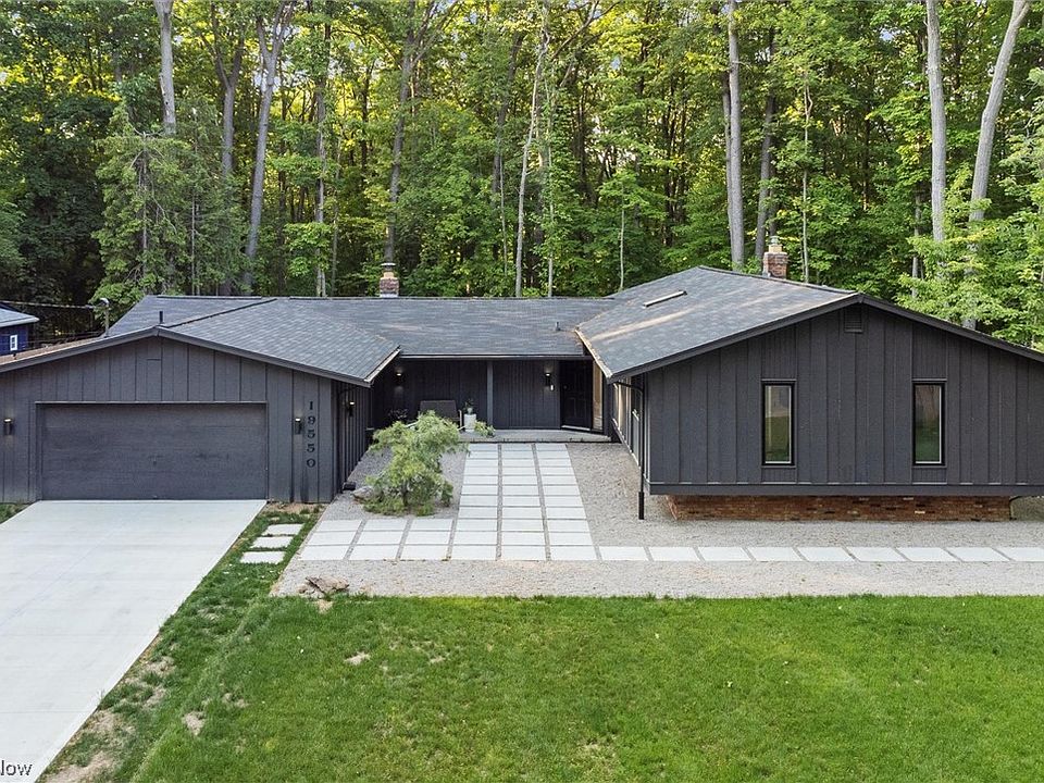 1st image of 19550 Tanbark Ln