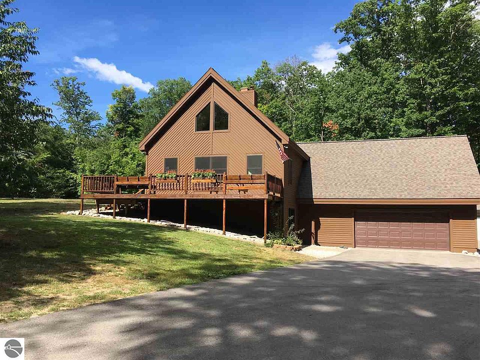 1st image of 10268 Marshall Ln