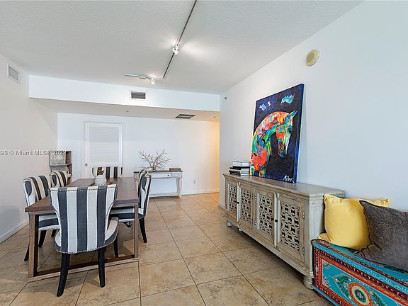 5th image of 325 S Biscayne Blvd APT 4123