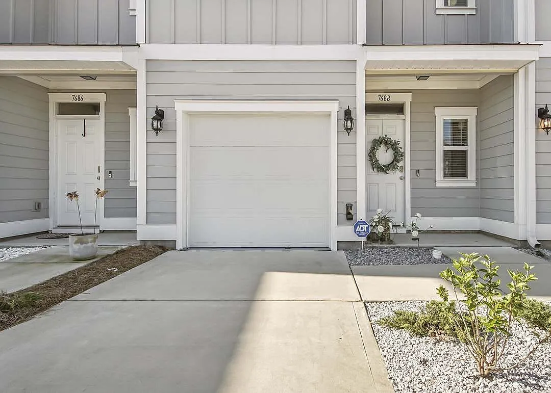 3 bed, 1496 sqft, $2,100 — Photo 4