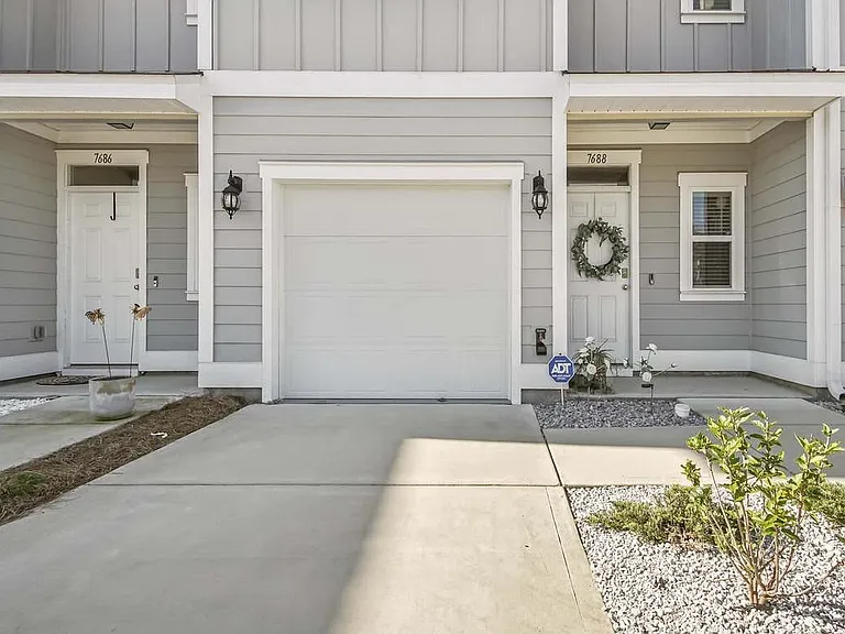 7688 Shadow Lake Dr — Photo 5