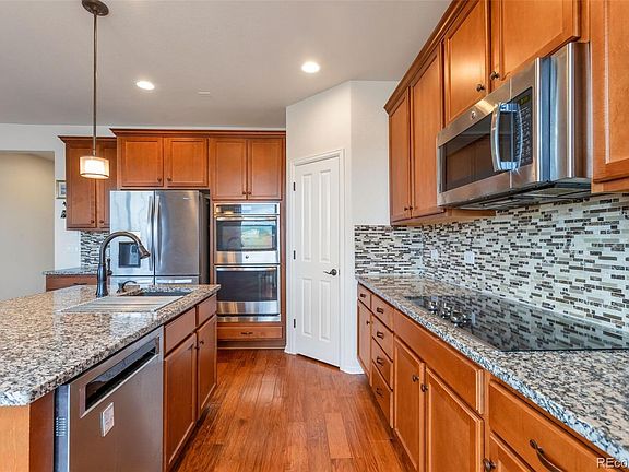 4th image of 2990 Echo Park Drive