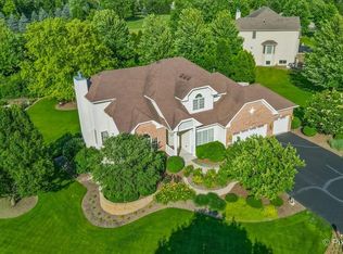 3720 Cypress Dr, Spring Grove, IL 60081