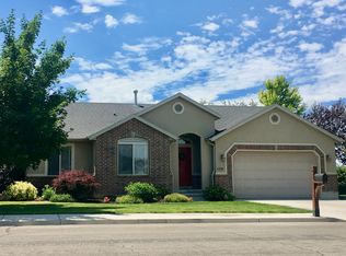 174 Santa Fe Dr, Springville, UT 84663