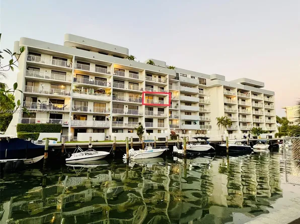 1650 NE 115th St APT 408, Miami, FL 33181