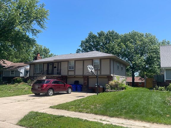 2nd image of 13313 Manchester Ave