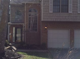 1011 Walnut Rd, Charleston, WV 25314